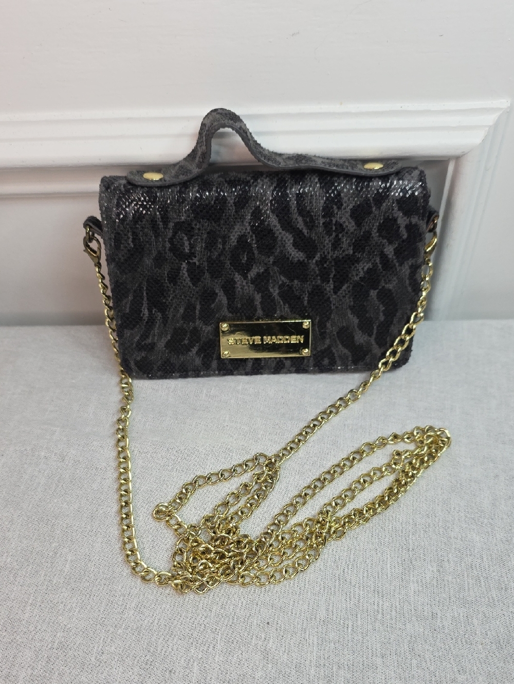 Steve Madden Black Leopard-Print Mini Crossbody with Gold Chain